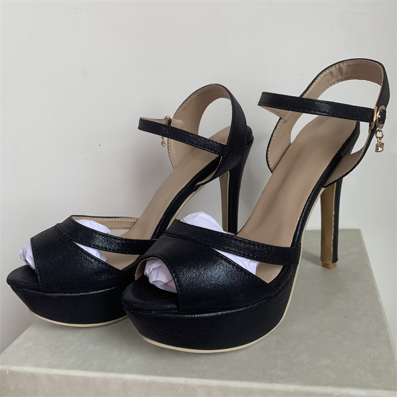 Sandal Wanita Mode musim panas - Metallic Heel Sandal ulasan dan harga