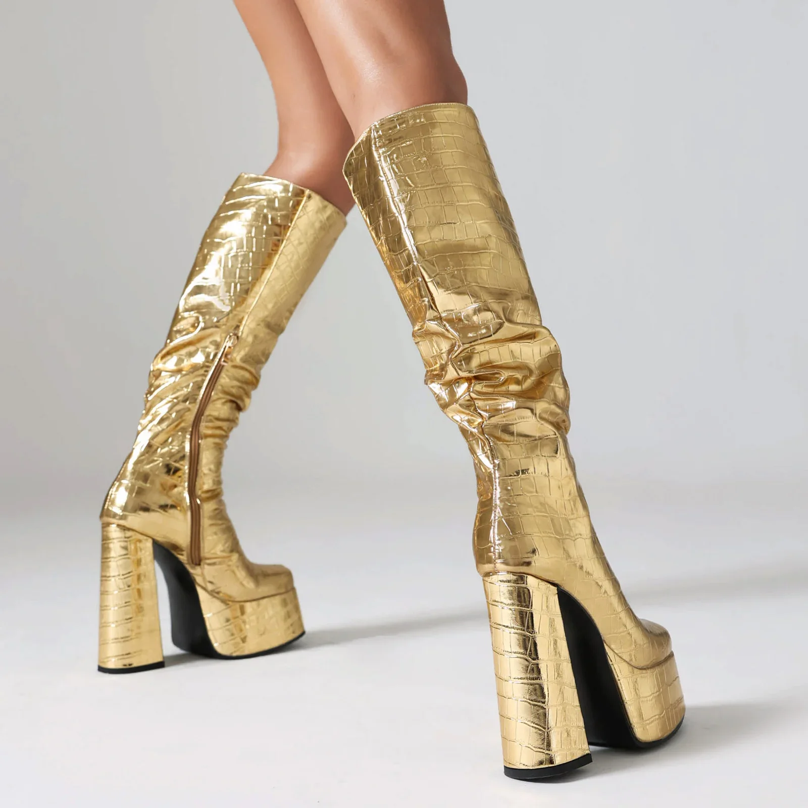 Sepatu bot panjang ritsleting  - Zip Up Boots Short ulasan dan harga