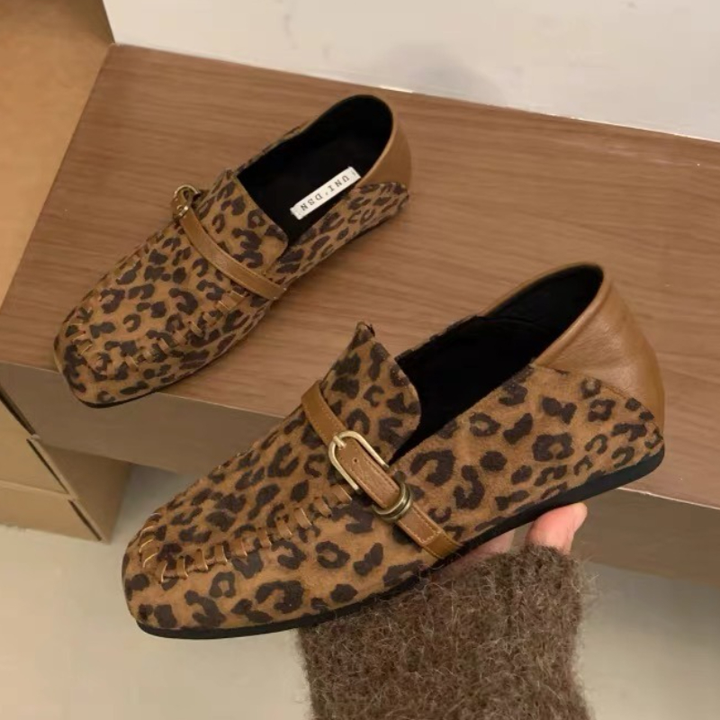 Sepatu Flat Wanita Model Kotak - Women Shoes Brands ulasan dan harga