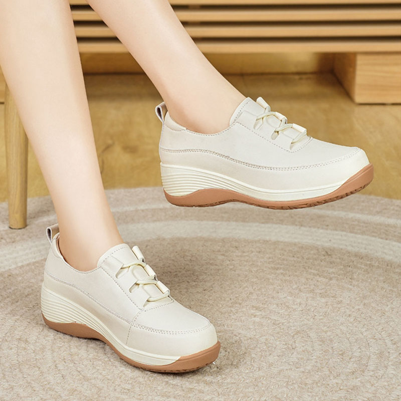 Sepatu Wanita Musim Semi/Musim - Wedge Heeled Sneaker ulasan dan harga